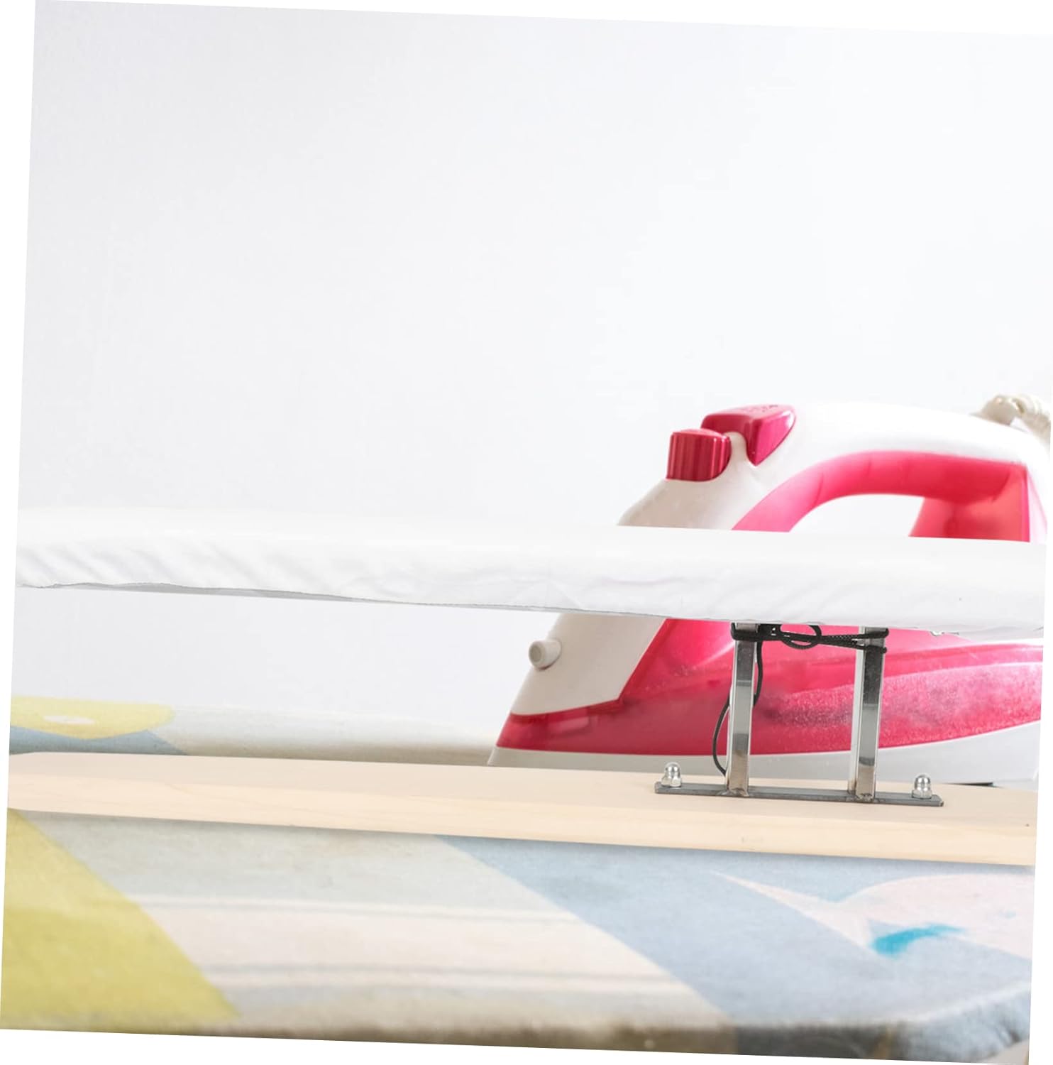 Homoyoyo Compact Ironing Board for Easy Ironing and Garment Steamers