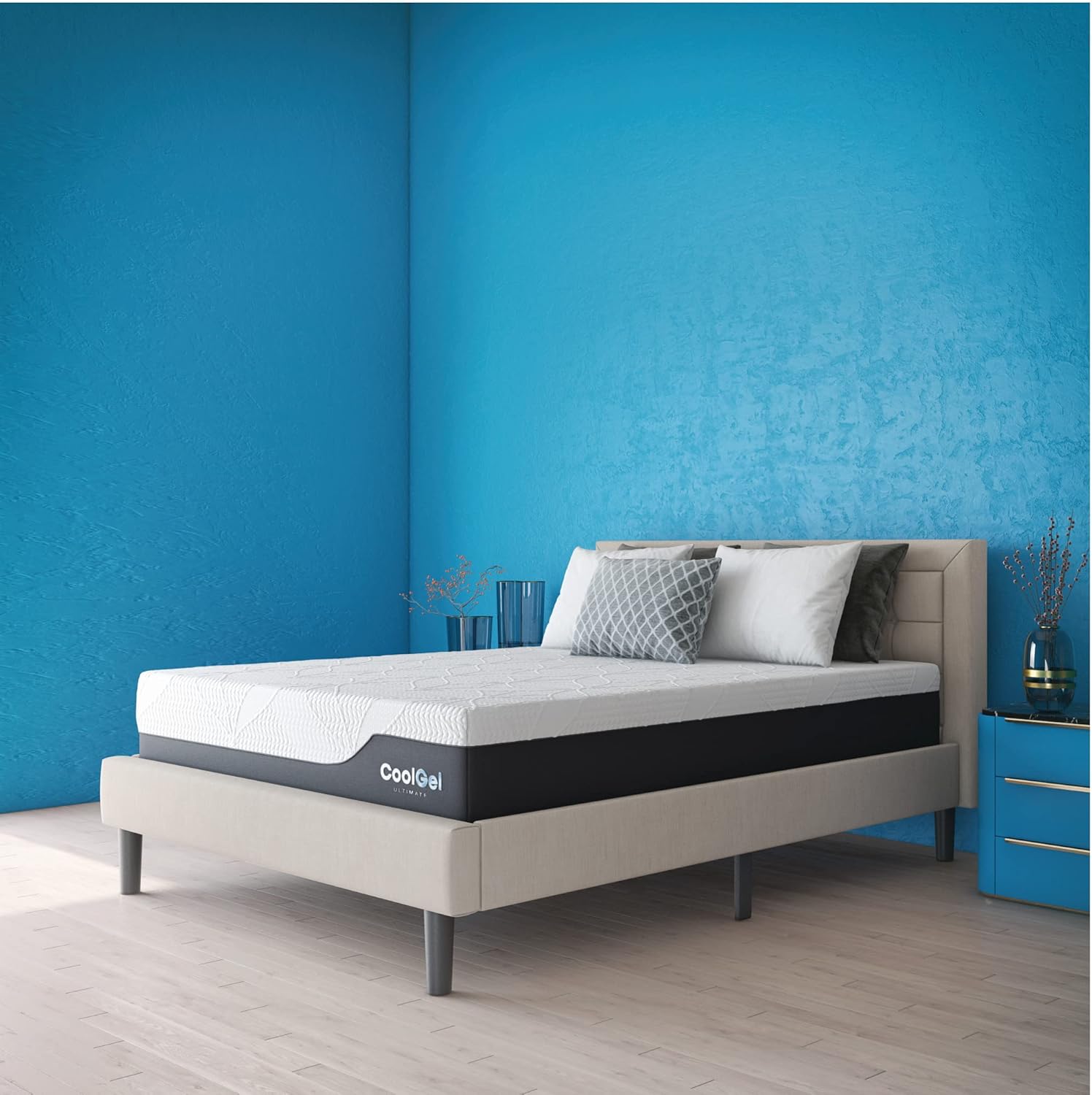Cool Gel Memory Foam Mattress California King with 2 Pillows