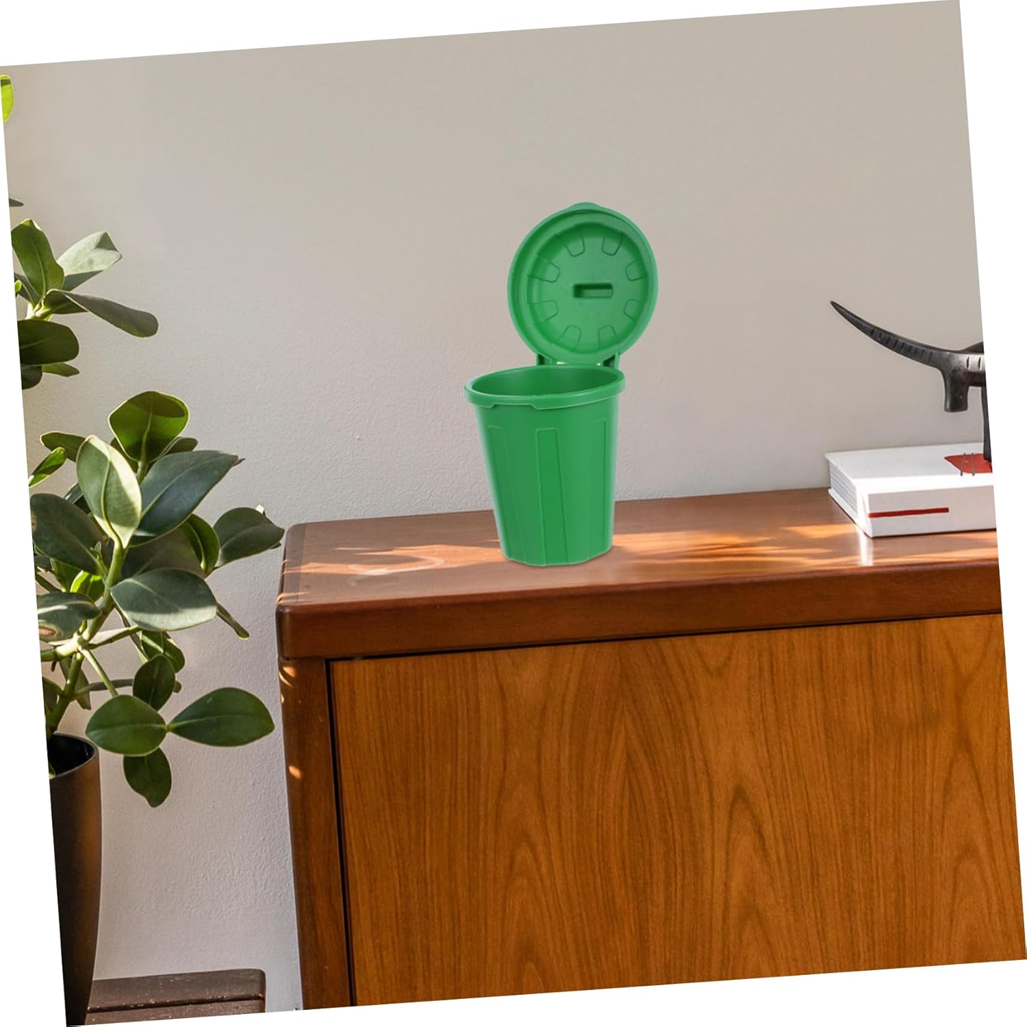 Sosoport 10Pcs Green Mini Trash Can for Desk Organization
