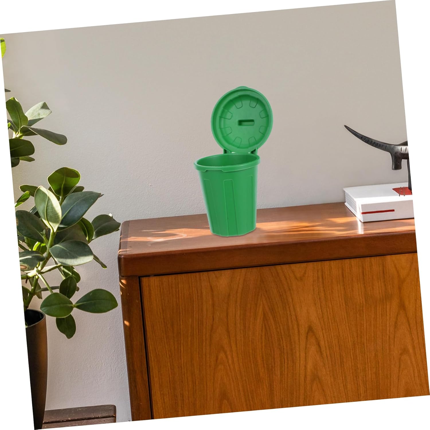 10Pcs Mini Trash Can with Lid Green Waste Basket for Desk Organizer