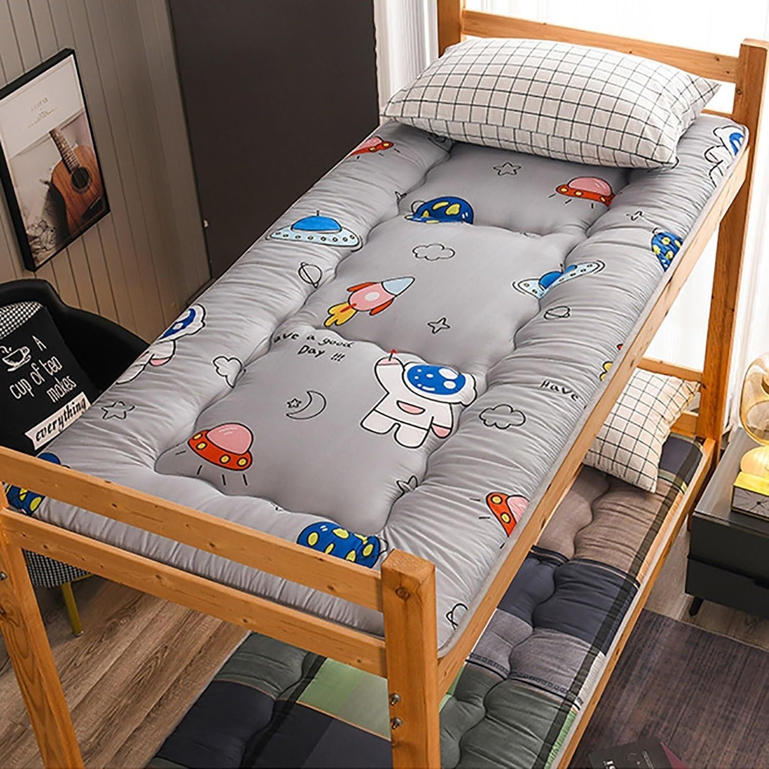 Japanese Style Portable Folding Floor Mattress for Home and Travel