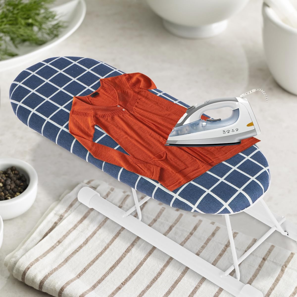 Kandishiex Small Portable Ironing Board with Non-Slip Feet