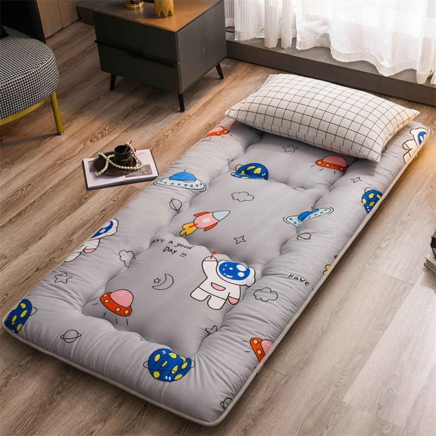 Japanese Style Portable Folding Floor Mattress for Home and Travel