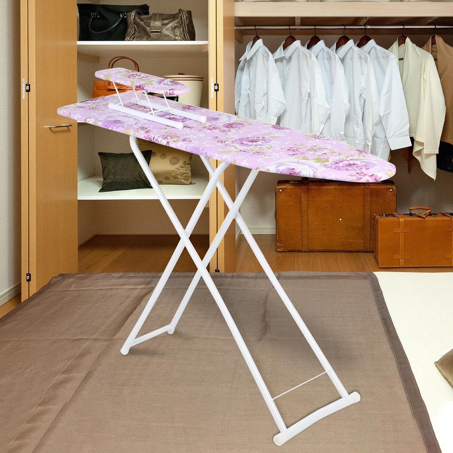 Sturdy Foldable Ironing Board with Non-slip Feet