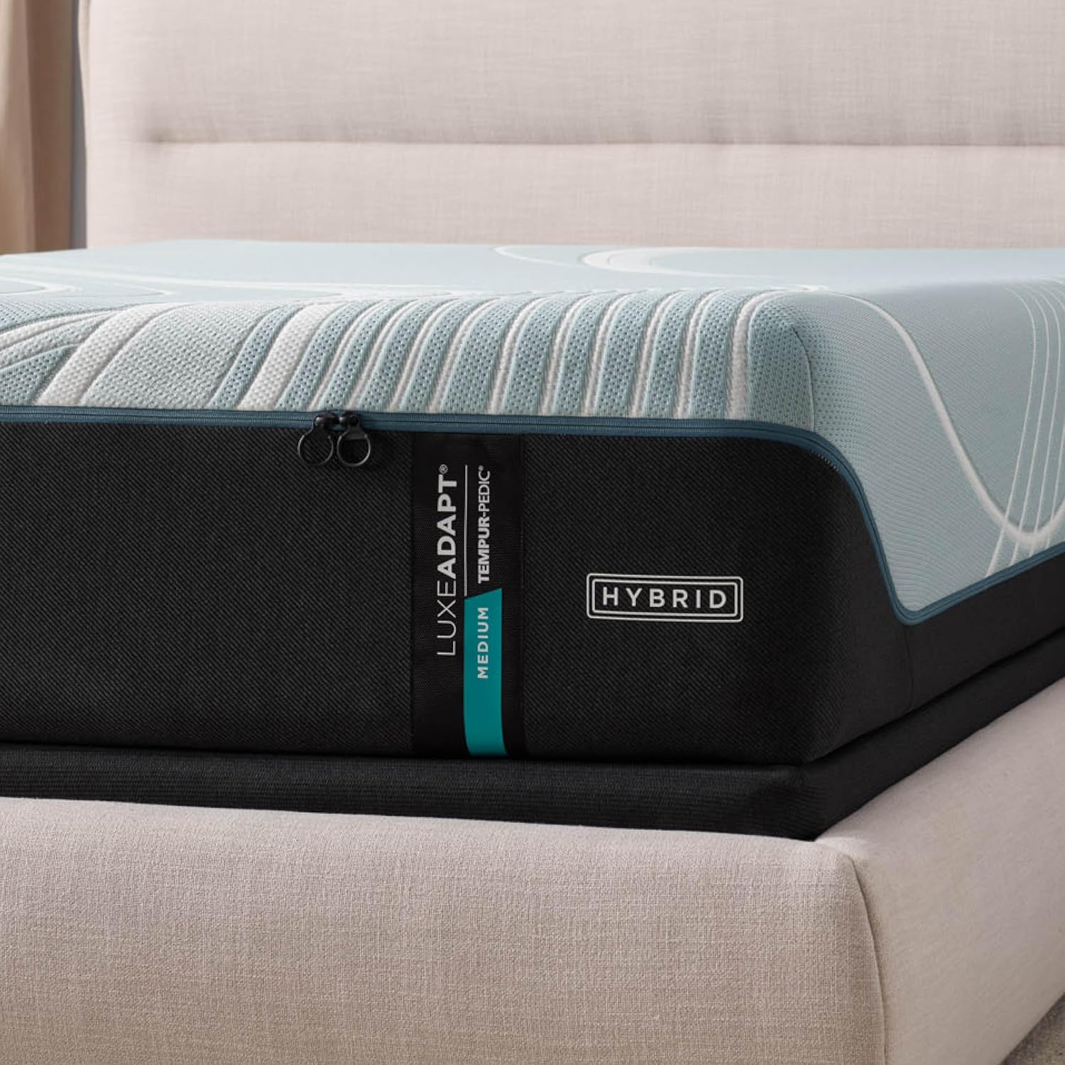 TEMPUR-LuxeAdapt 20 Medium 13 Inch Hybrid Mattress Queen